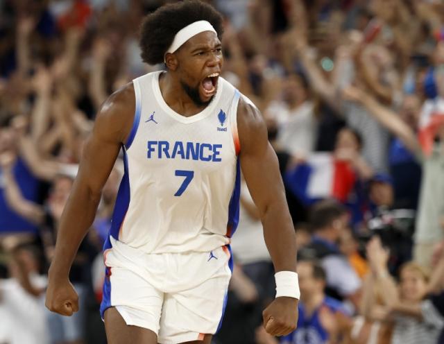 开云体育-10年狂揽2030万欧 皇马靠向NBA出口球员赚麻了