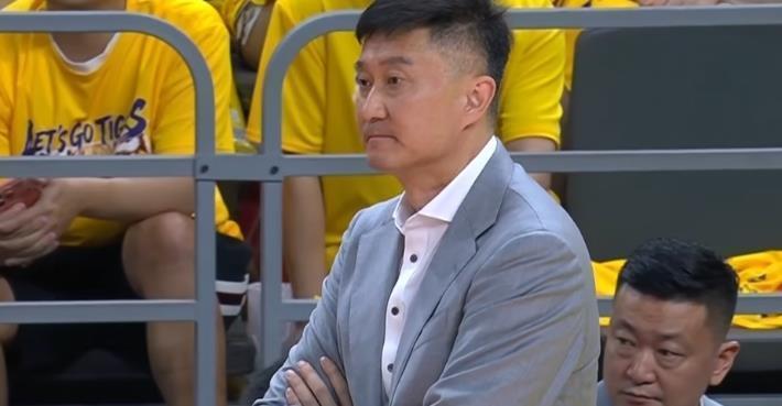 开云官网-广东队止步8强，三场净输20分，罚球少48个；杜锋表示没有遗憾